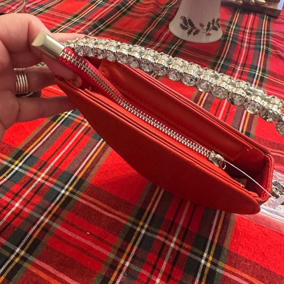 Heart-Shaped Bag with Rhinestone Handle - Picture 8 of 9